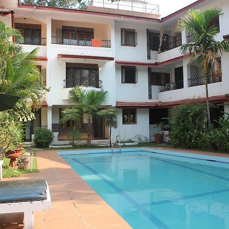 Diana Apartments Кандолим Екстериор снимка